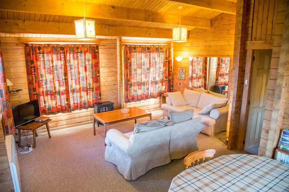 Steading Holidays - Strathconon view 5