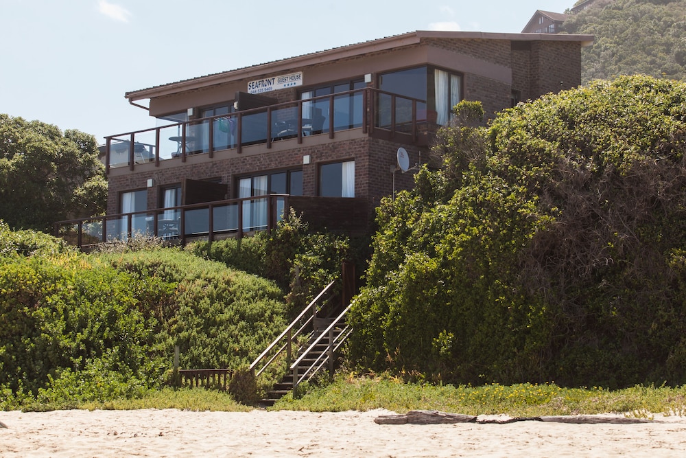 ArchRock Resort