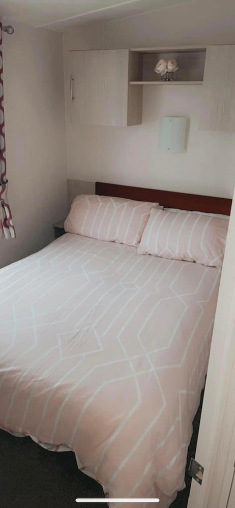 Captivating 3-bed Cabin in Rhyl view 3