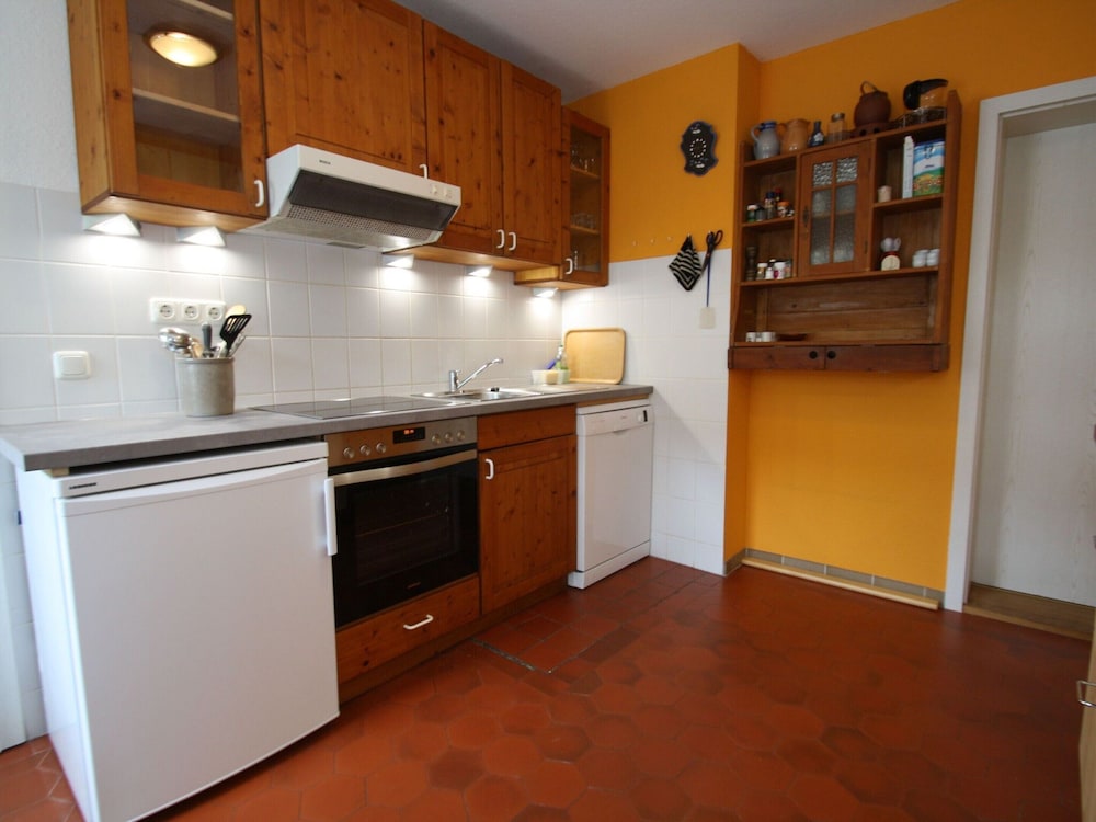 XXL Ferienhaus mit Sauna in Upost