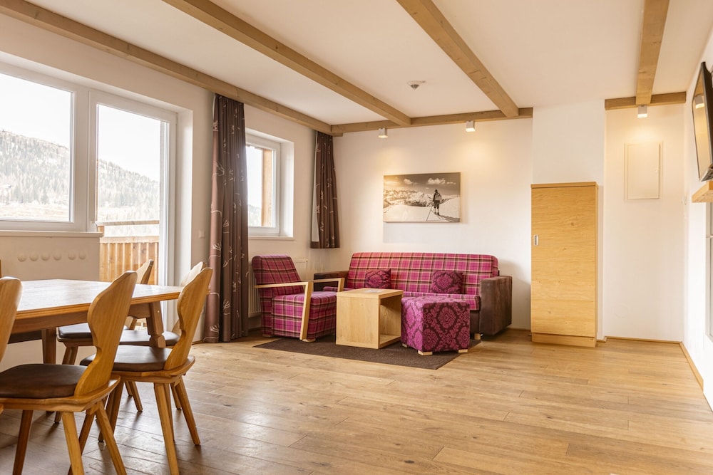 Spacious Chalet Near ski Area