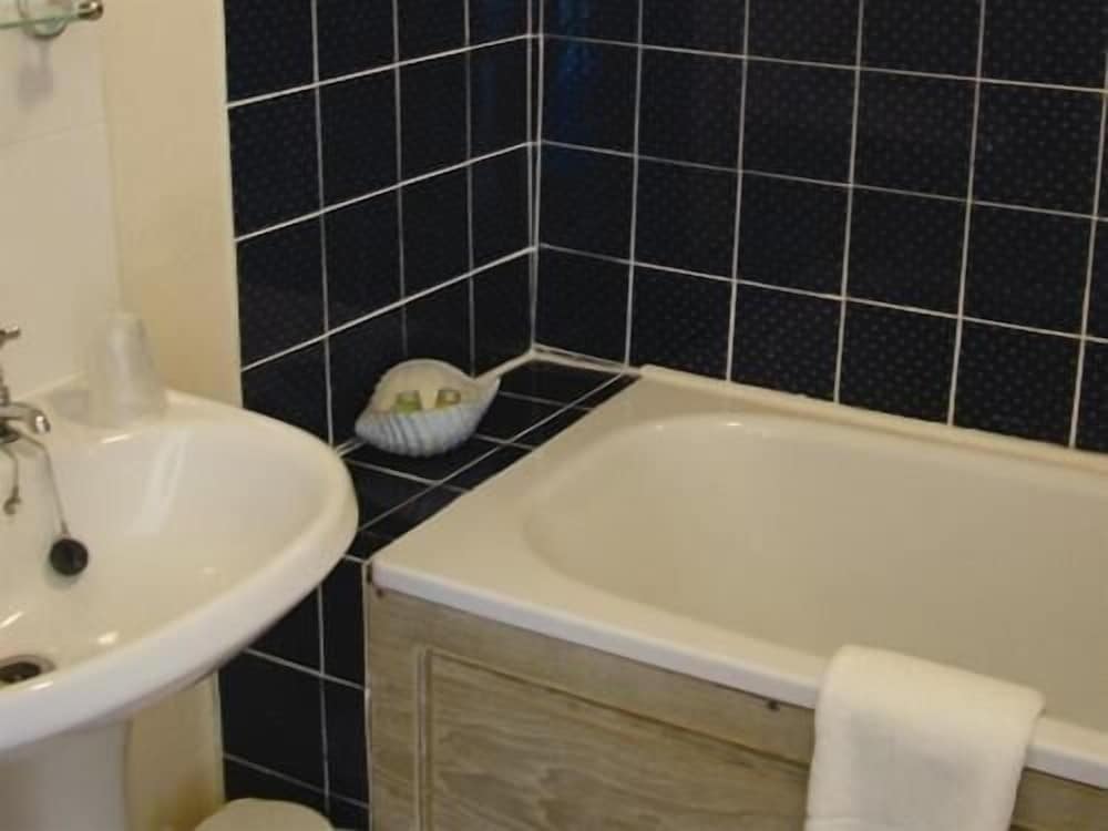 Photo 47