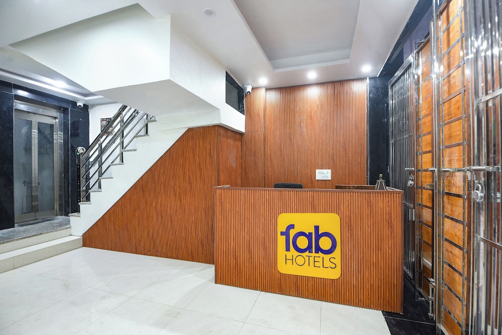 Fabhotel The Arrow