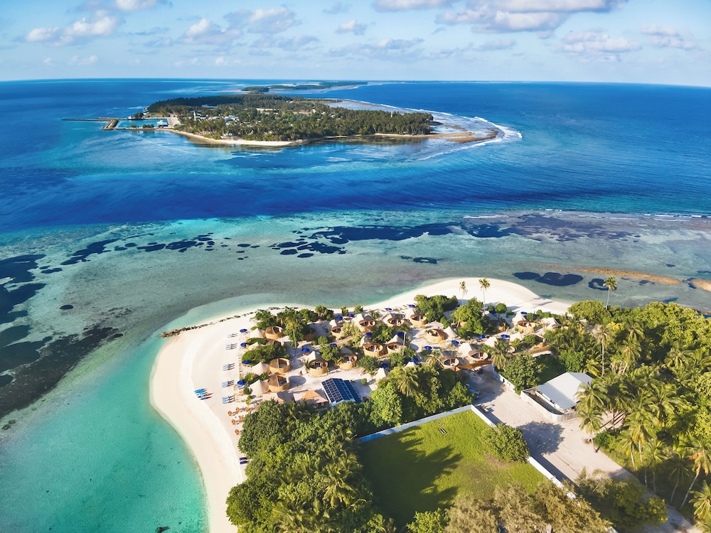 The Maverick Surf and Dive Boutique Hotel