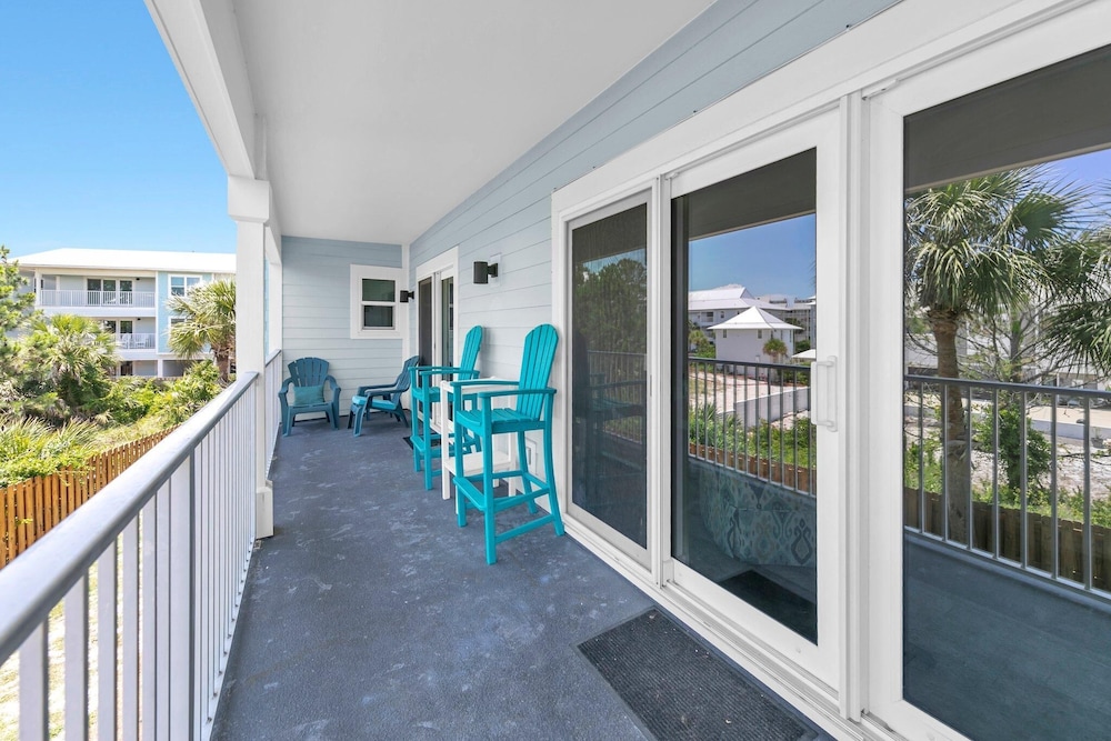Beachside Villas 1022