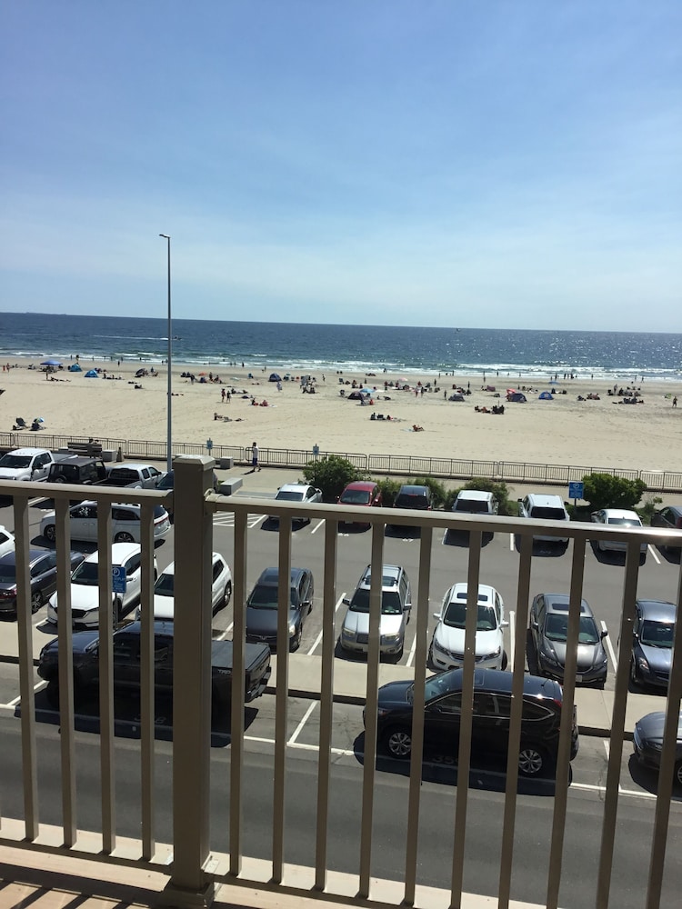 Sea Spray Condo - Property Image 66