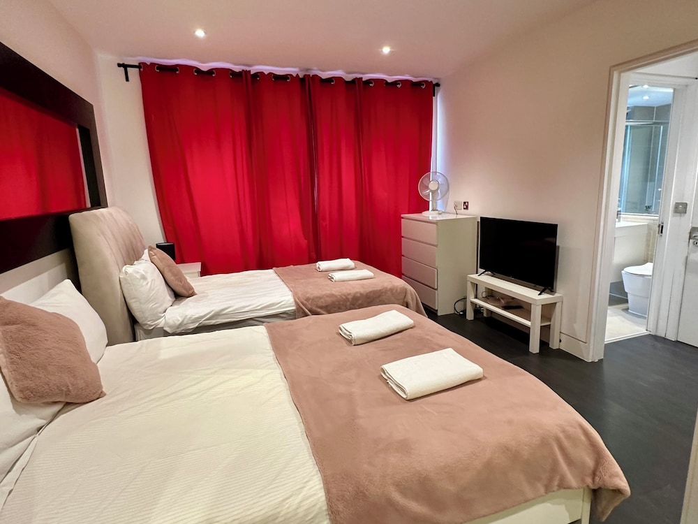 Eurostar Comfort Inn Studio Apartments