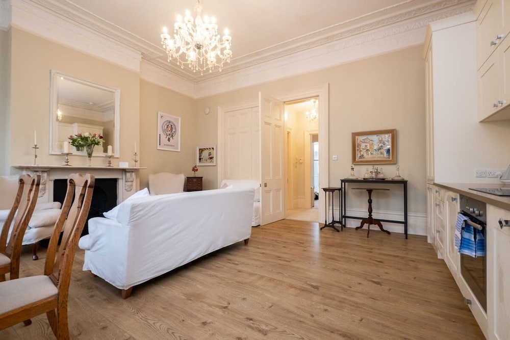 Host Stay Brunswick Sea View view 3