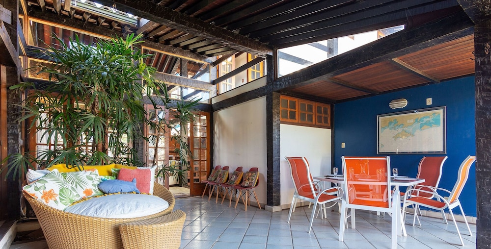 Bz46 Casa 150 metros da praia 5 suites