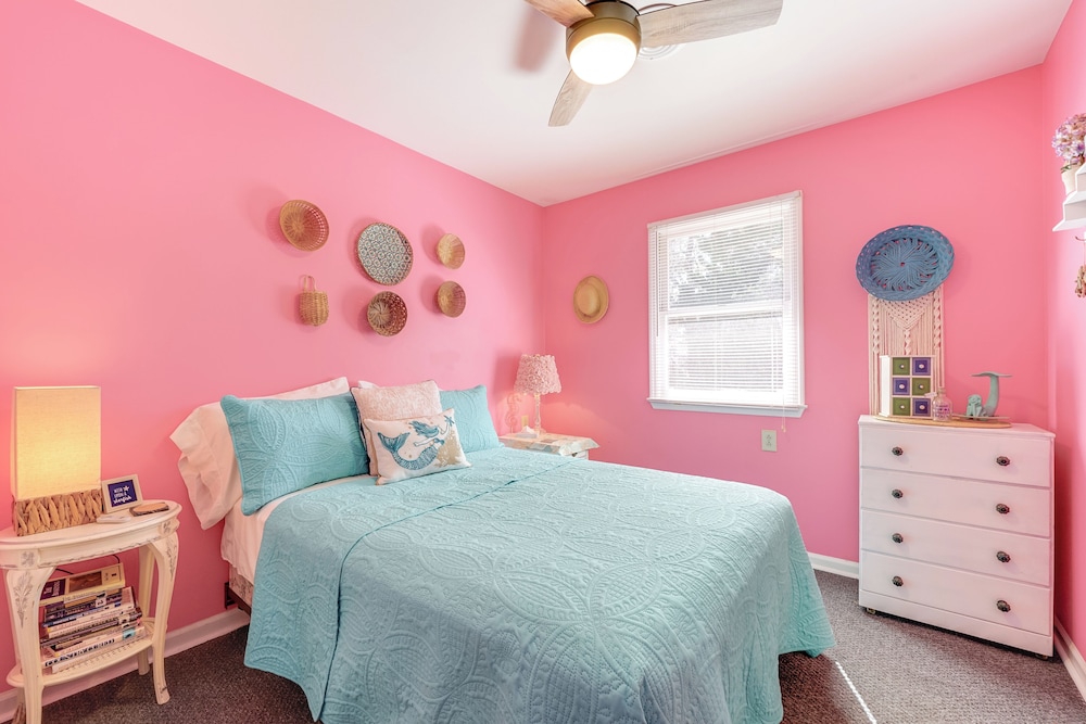 Fall Home Getaway in Surf City Limits