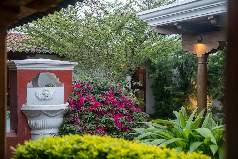 Barbaras Boutique Hostel