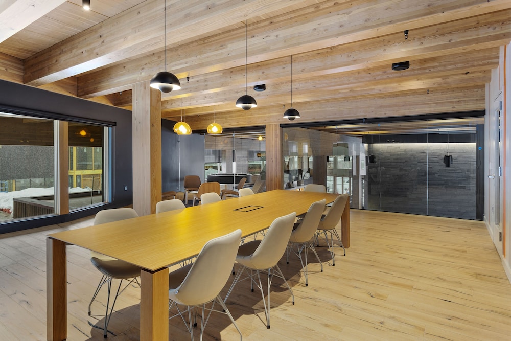 Sandpoint Vacations - Humbird - Property Image 13