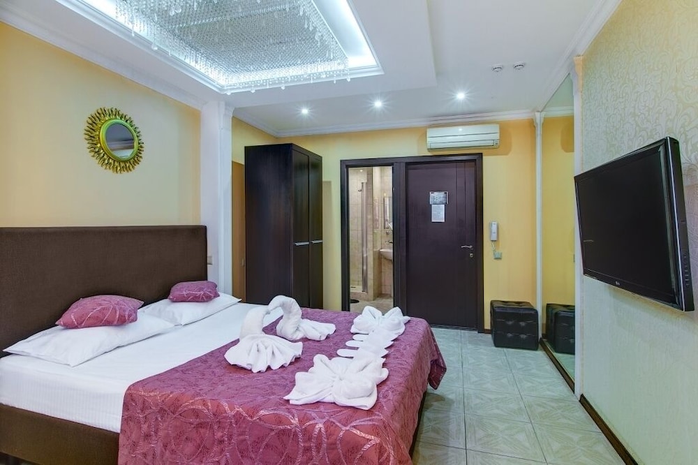 Hotel in Maryino