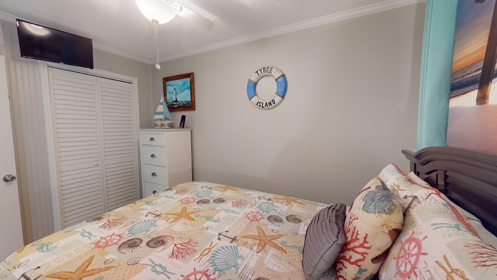 Beach Racquet B by Tybee Vacation Rentals