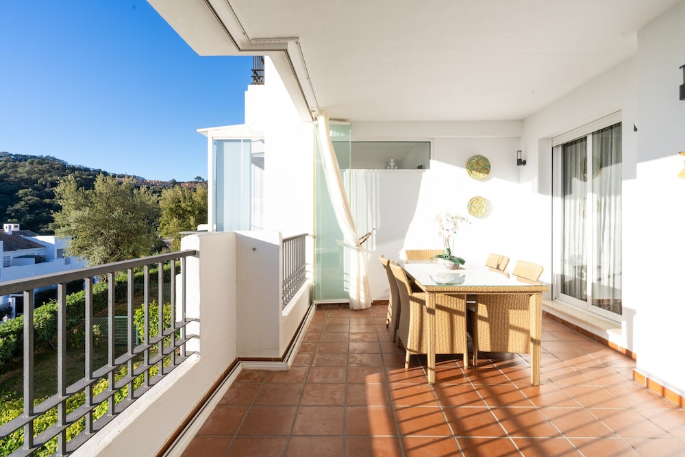 Beautiful Apartment With View