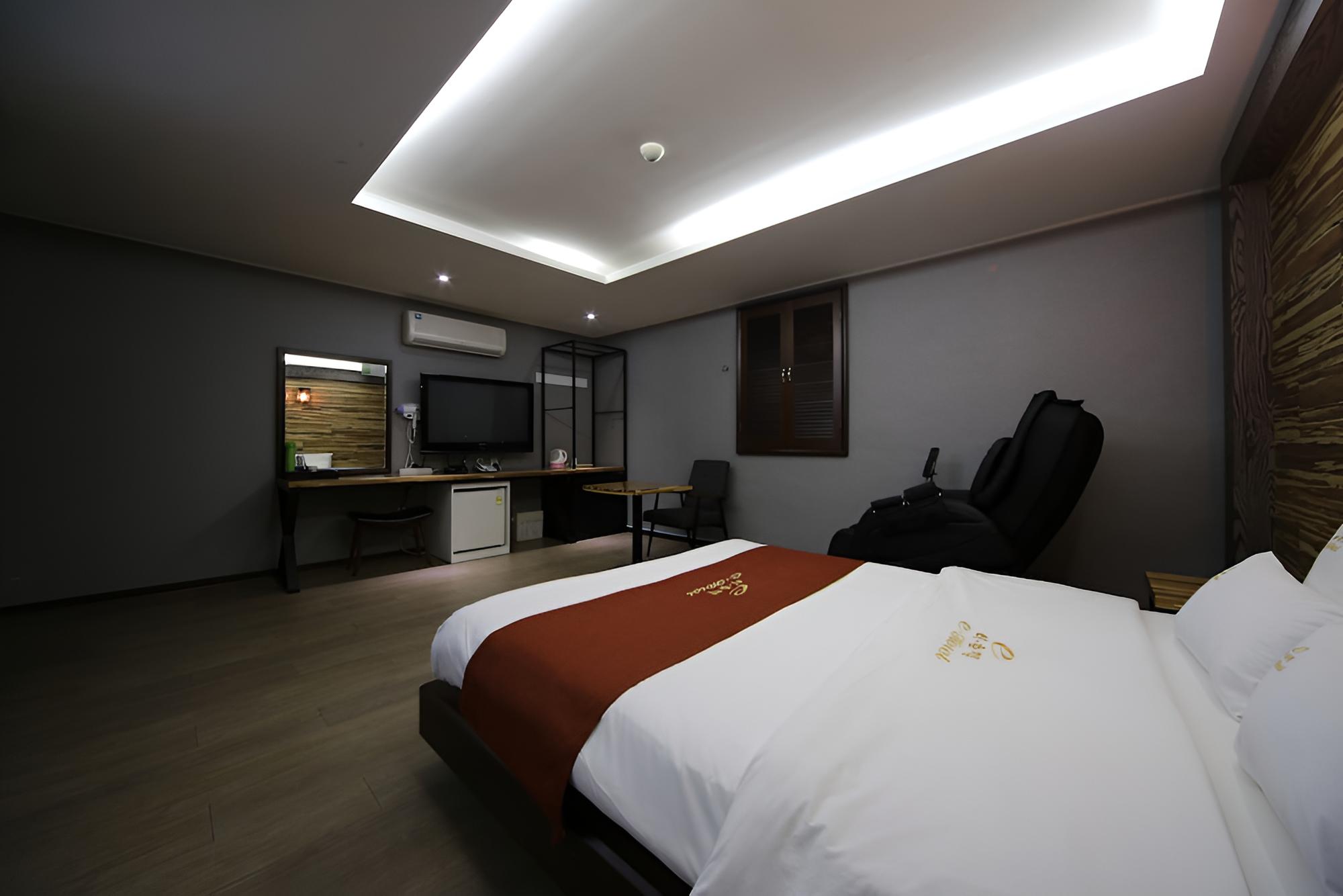 eHotel Gumi