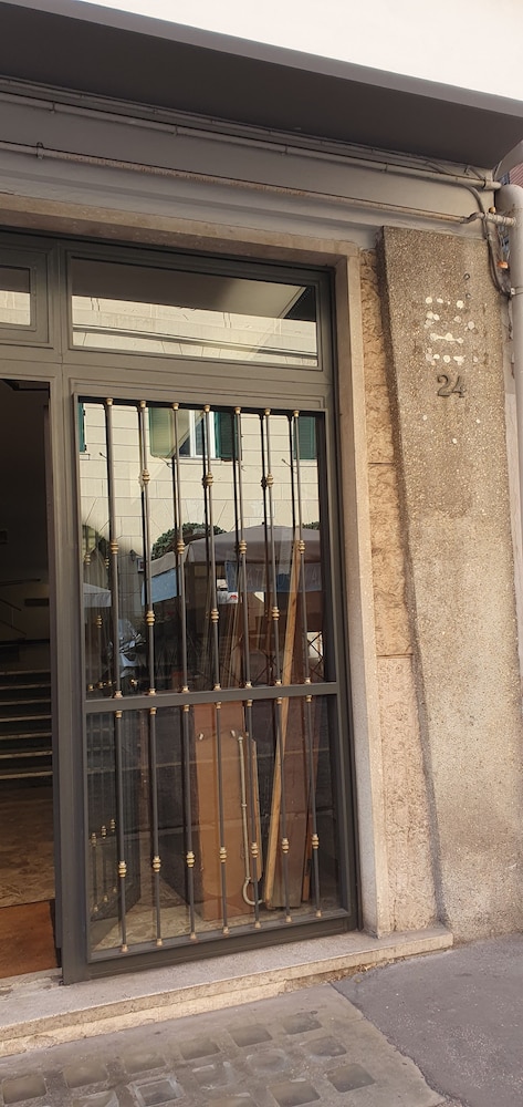 Domus Dea Roma - by Trinità