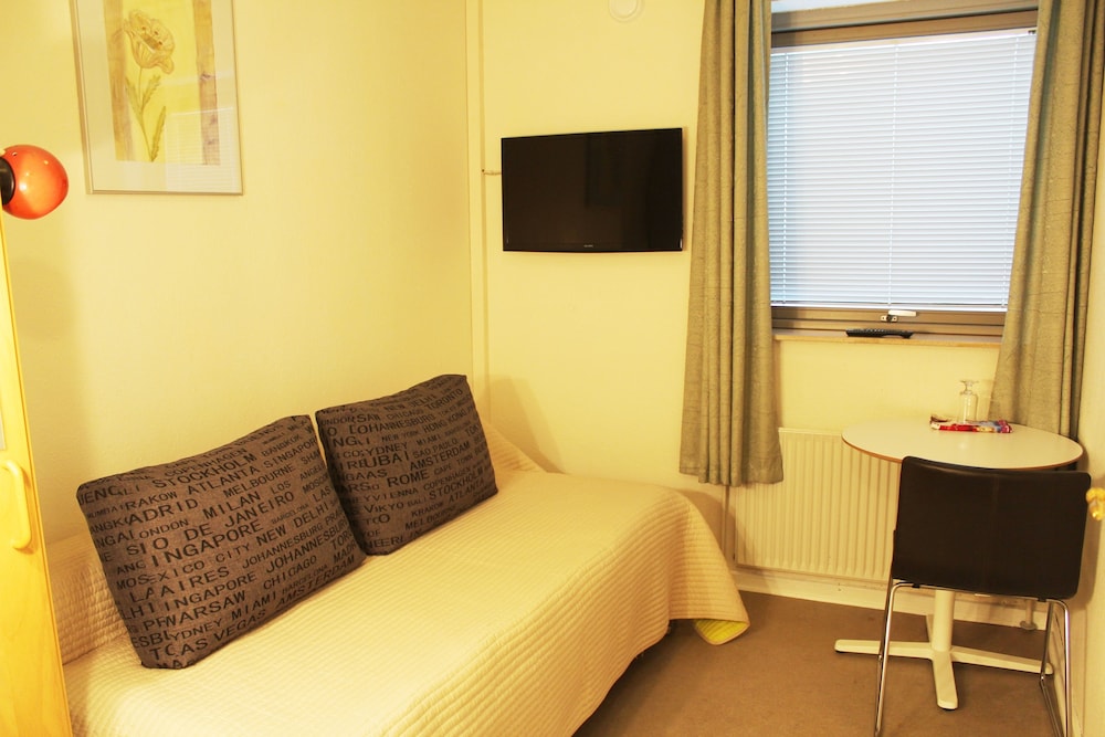 Hine Bakke Guest House