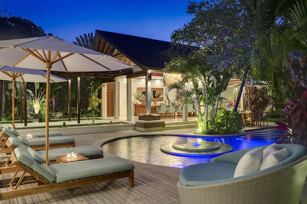 LataLiana, Seminyak — recepcion & lobby