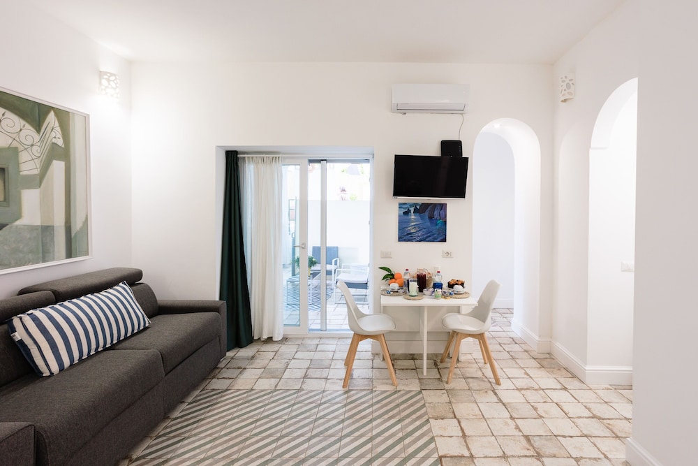 Suite Saint Michael view 5