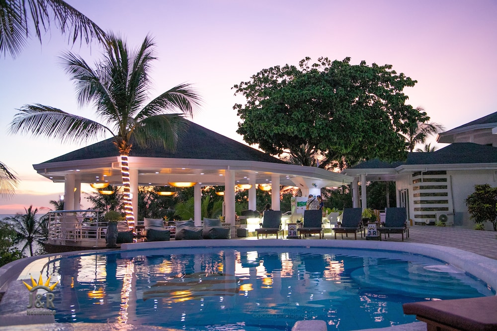 J&R Residence