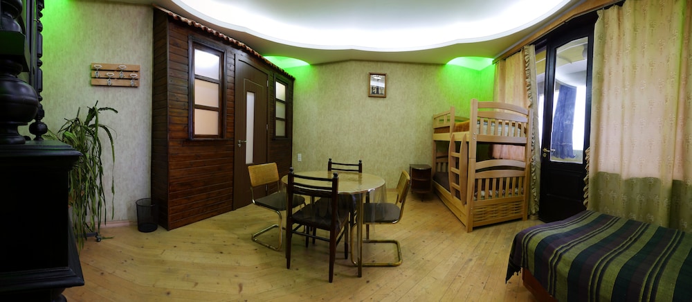 Guest House Kiki view 3