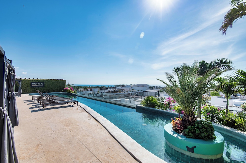 The Shore - Comfort & Rooftop Pool