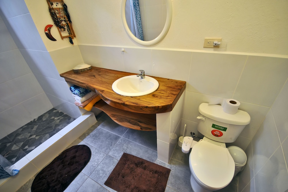 Galeodan Suites