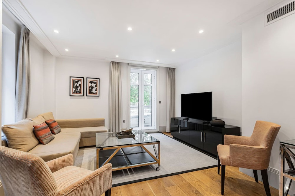Luxury Park Lane Apartment - Opposite Hyde Park
