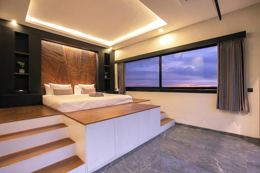 Villa MJ Modern 4BR with Pool & Rooftop