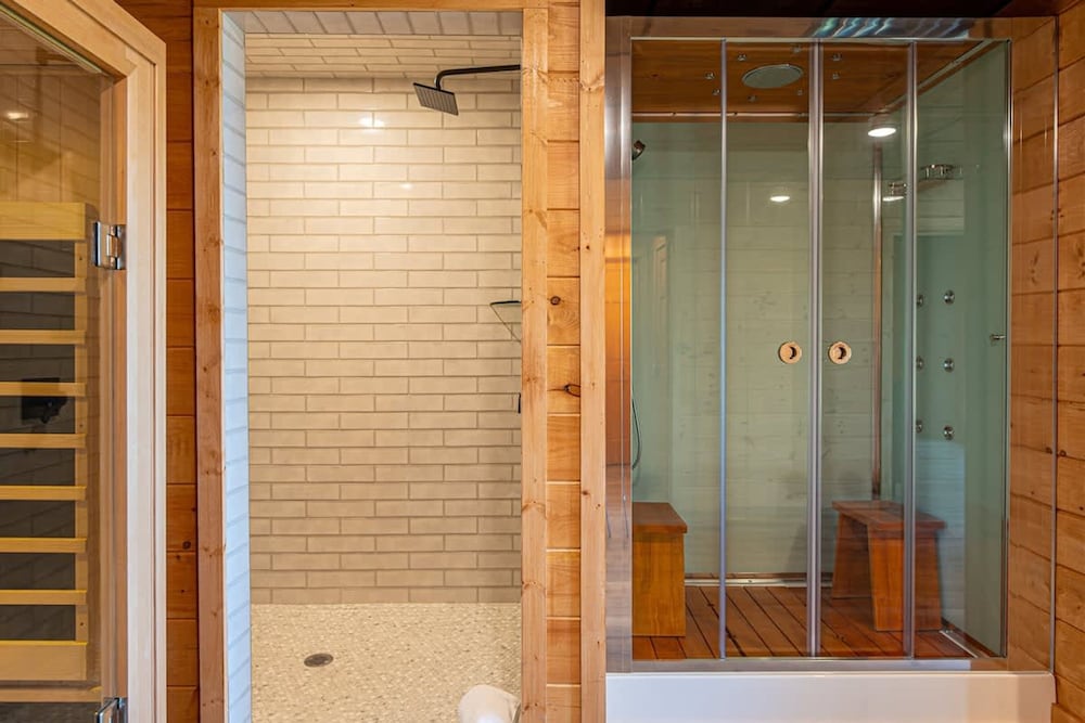 Mountain Views Sauna Hot Tub Fire Pit