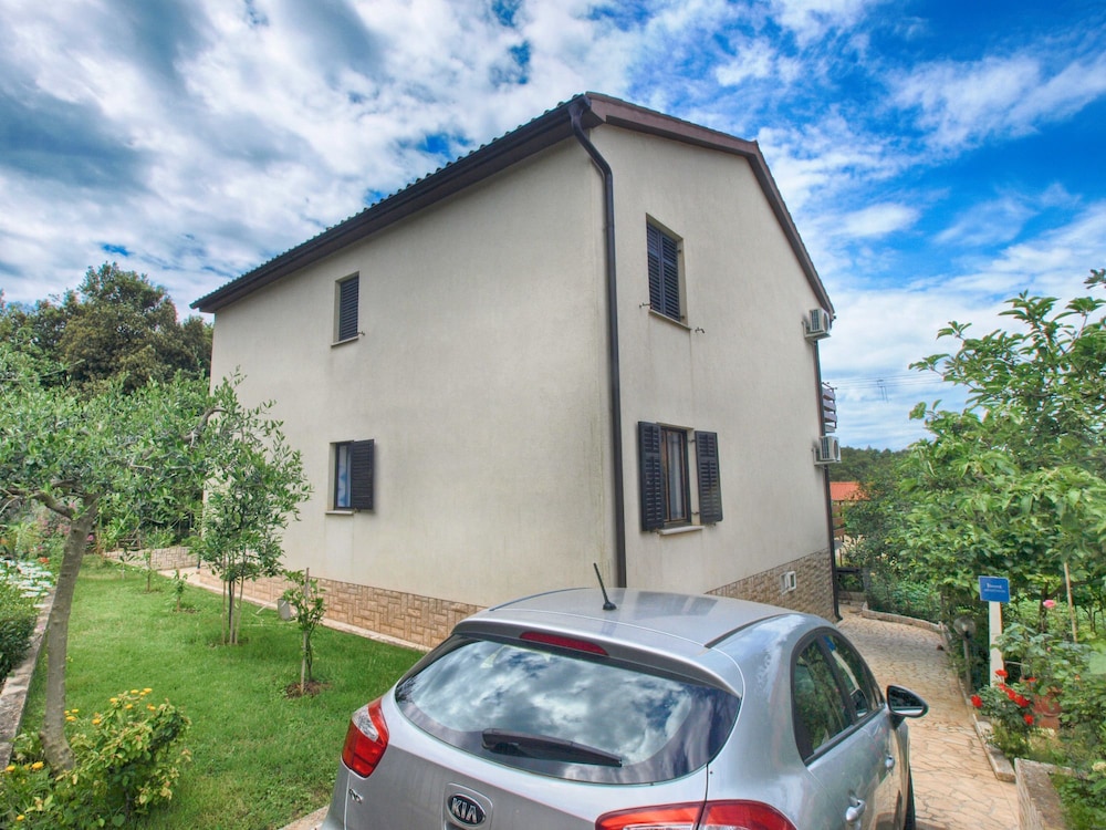 Apartment 1644 view 2