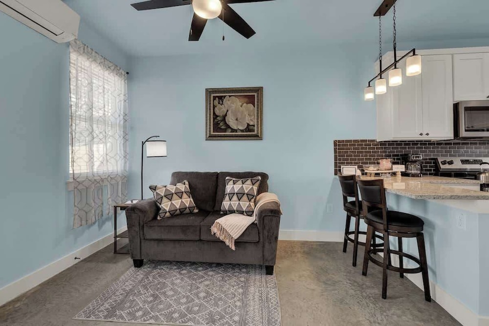 Cozy Casita With Hot Tub Six Minutes From Main Street