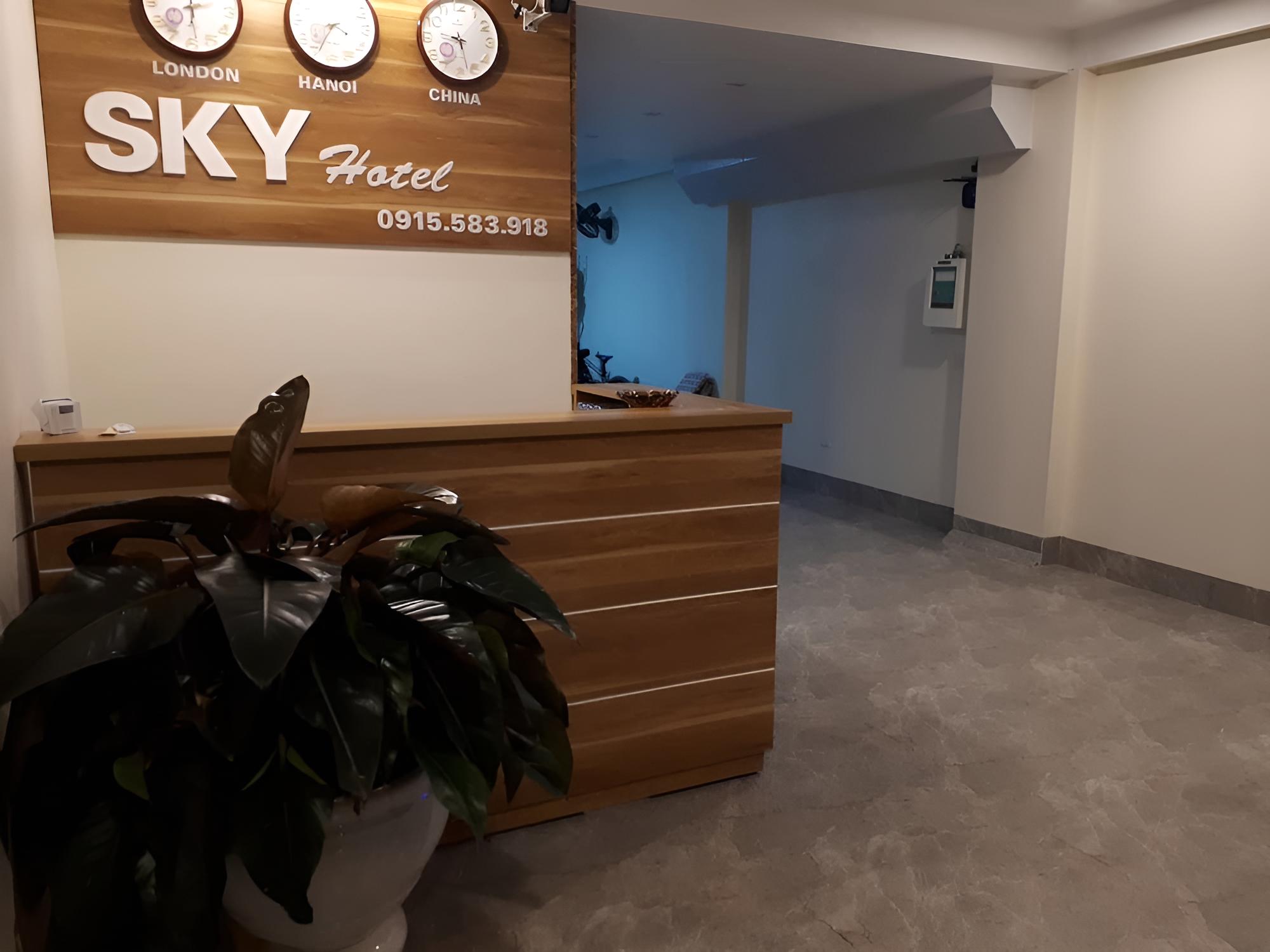 Sky Hotel