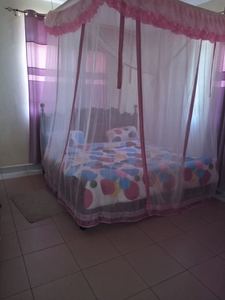 Jolly Accommodation Centre view 3