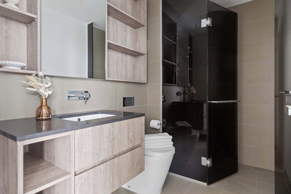 A Lux 2BR Apt Right Opposite Southern Cross