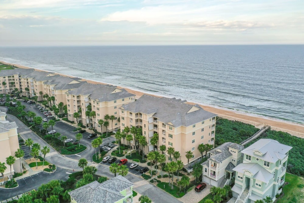 New Luxury Ocean Front 3 Bedroom 2 Bath Condo Sleeps 8 Cinnamon Beach Resort