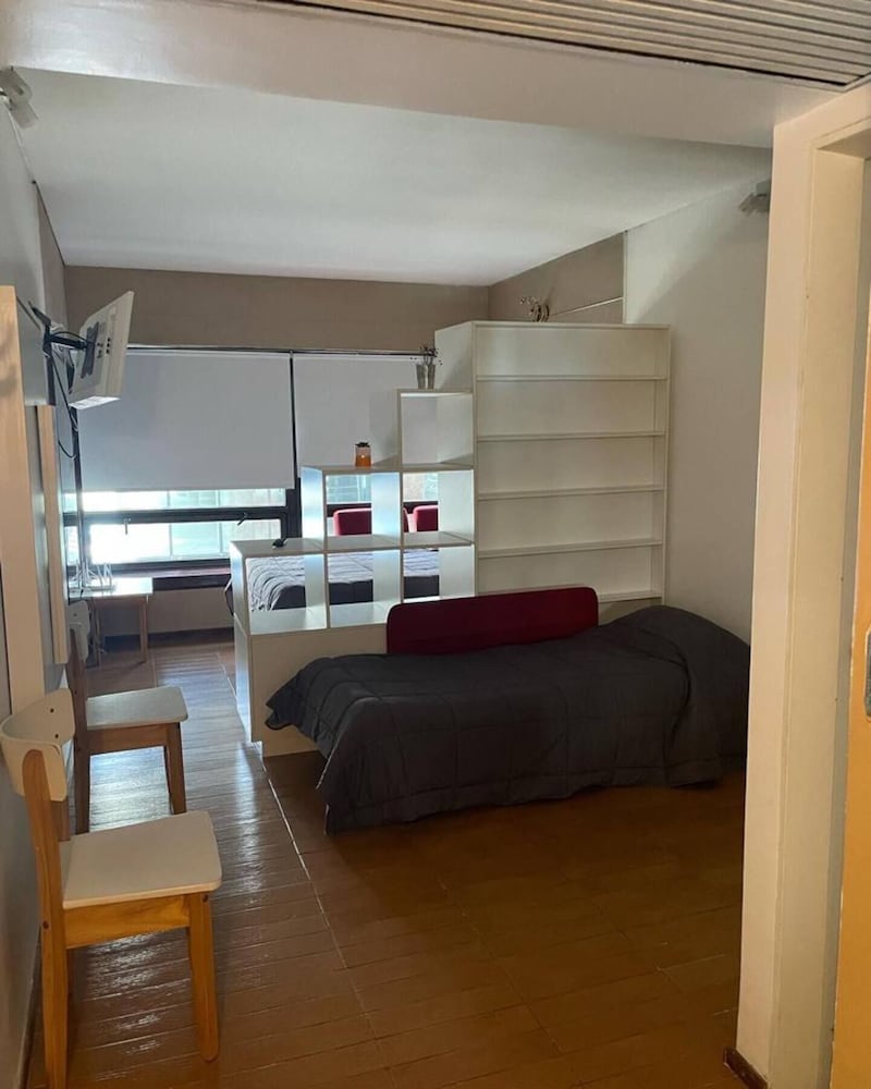 Departamento con cocina en el centro