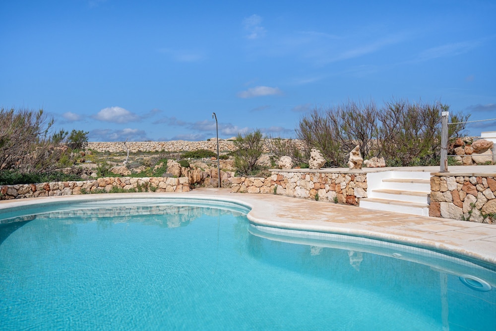 Ciutadella de Menorca Vacations - Binizzy in Cala Morell - Property Image 2