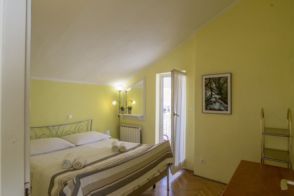 Apartment Zorana view 3