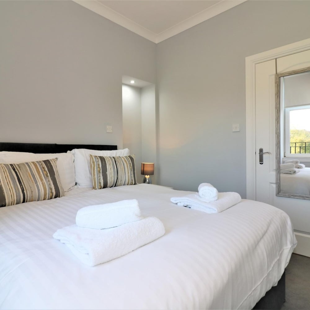 Greenlees Clubhouse 2 bed - Cambuslang view 4