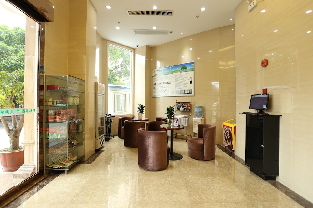 GreenTree Inn Jieyang Municipal Government Express Hotel