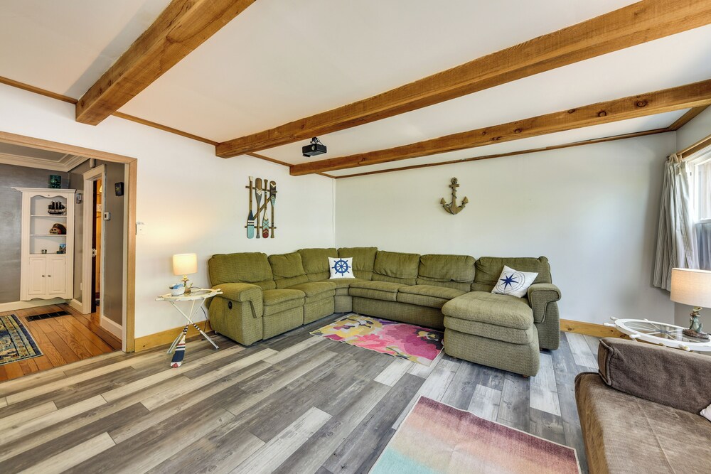 Waterfront Fox Lake Vacation Rental w/ Fire Pit! - Property Image 33