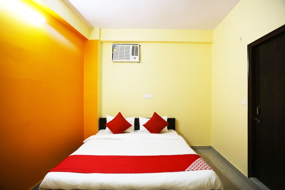 OYO 35661 OM residency view 5