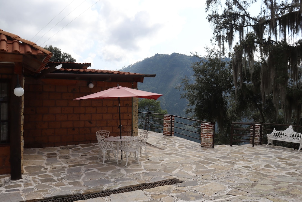 Cabañas Quinta San Miguel view 3