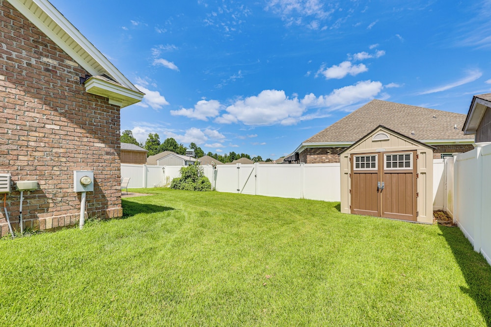 5 Mi to Rocky Mount Mills: Modern Retreat w/ Patio