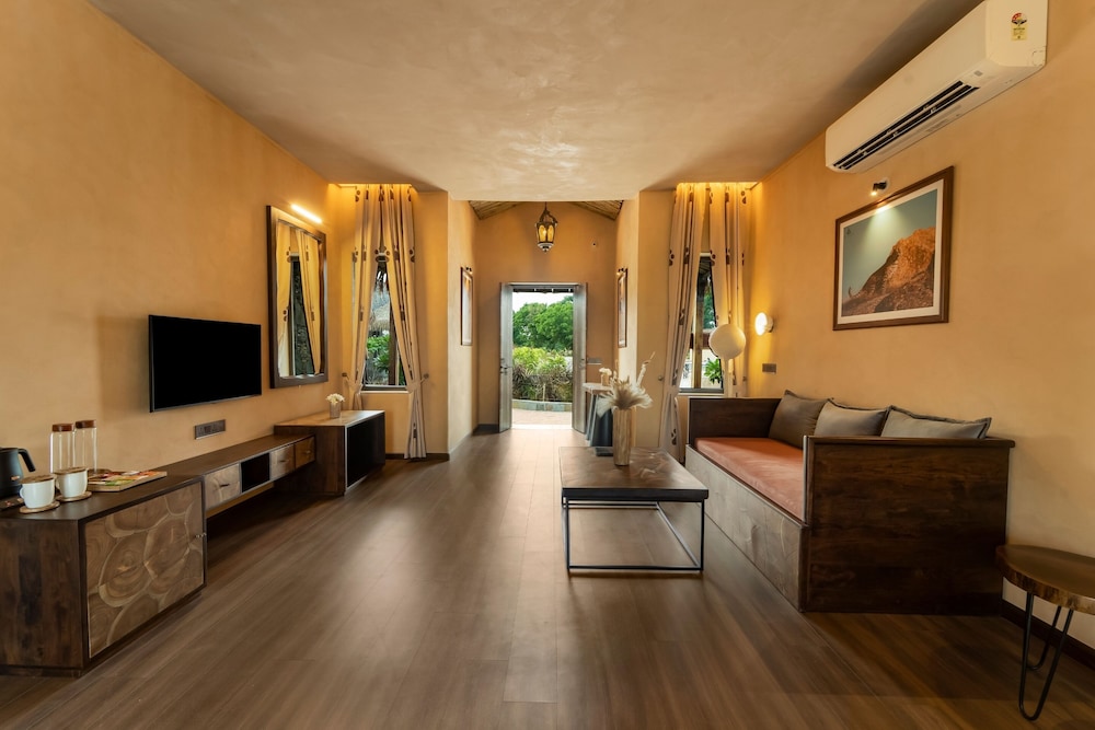 Vallora Retreat Jawai Luxuria by Moustache