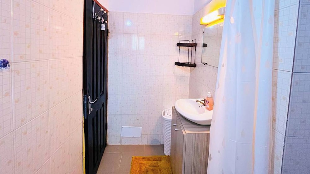 Medo's Luxury Houses - Large Studio
