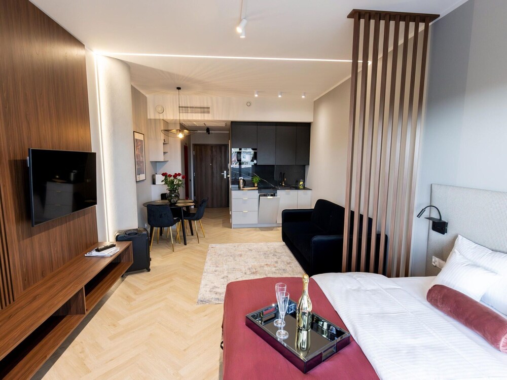 Apartment in Szczecin With Pool and Jacuzzi