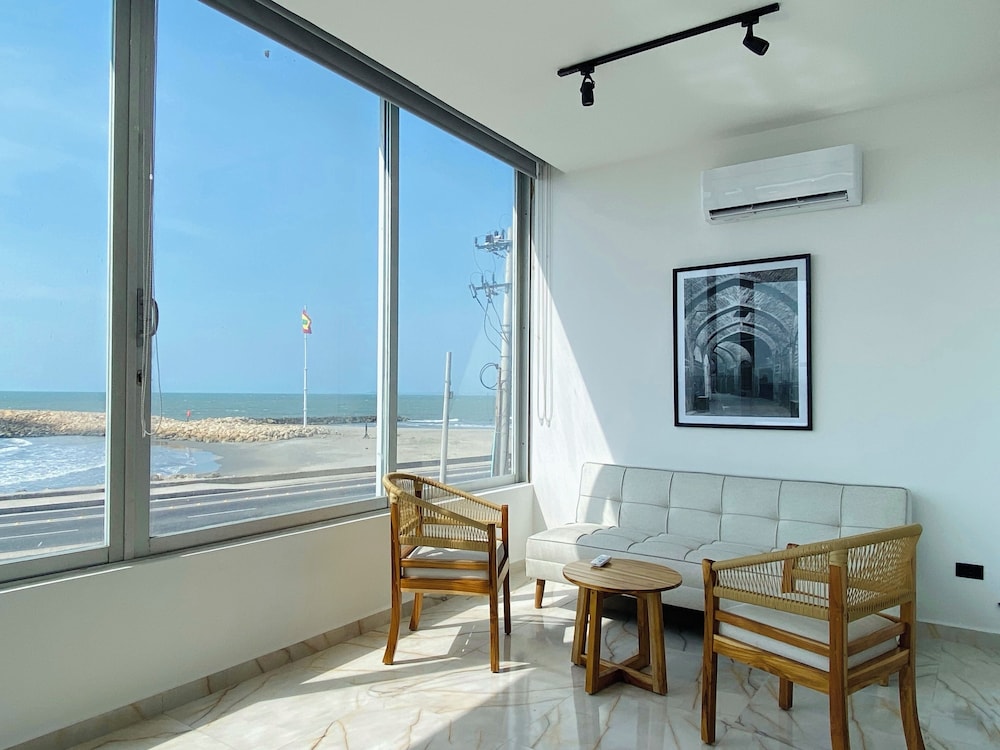 Muralla by Wynwood House